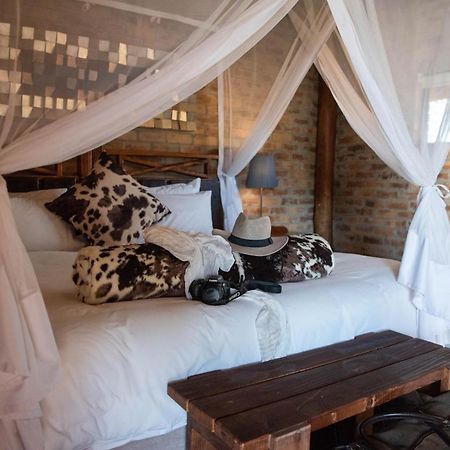 Morakane Safari Lodge Vryburg エクステリア 写真