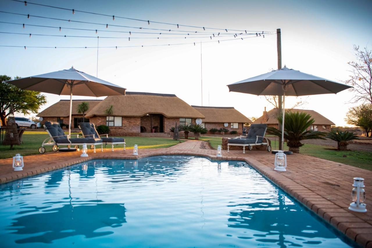 Morakane Safari Lodge Vryburg エクステリア 写真